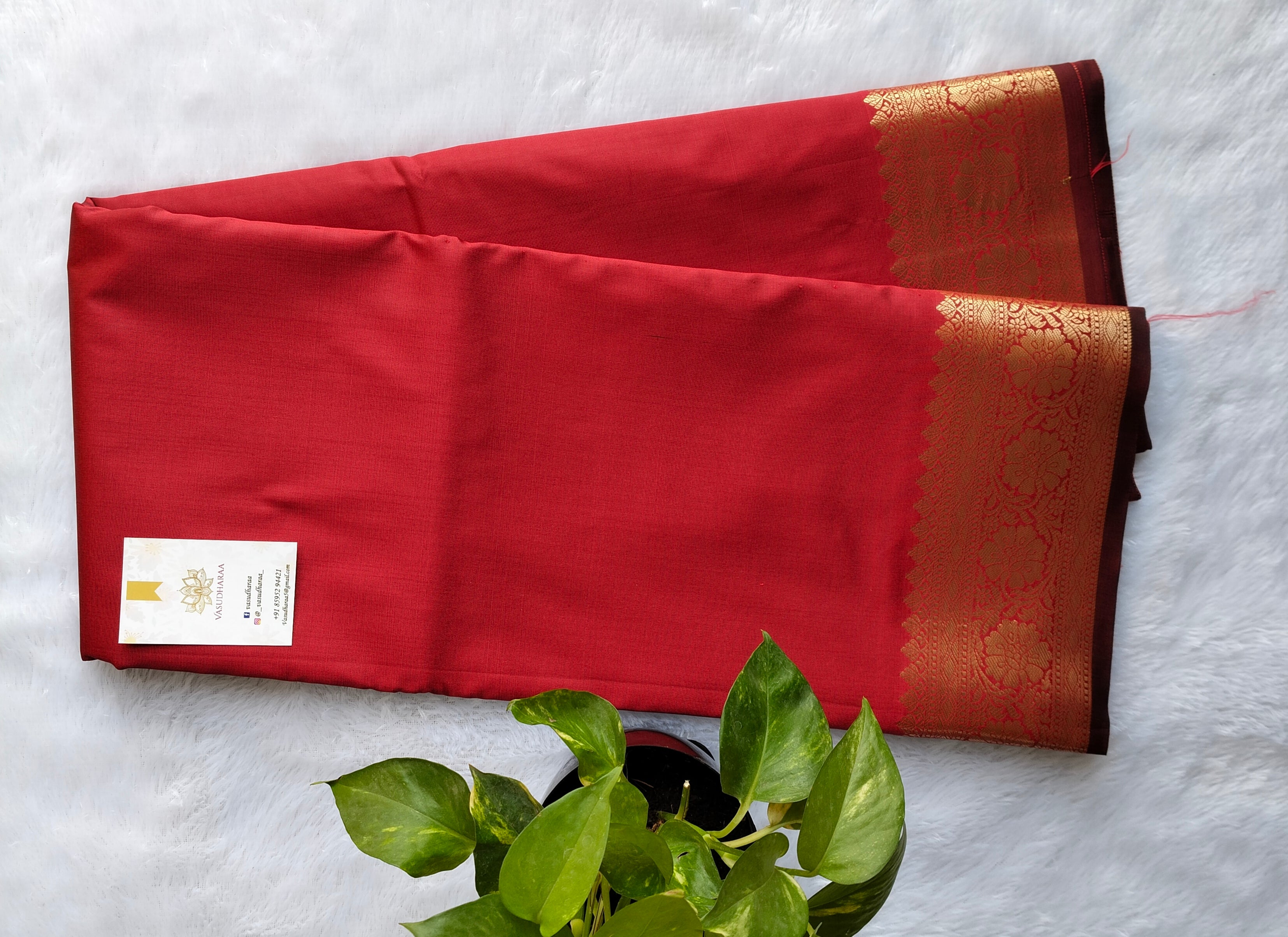 Red Banarsi kattan