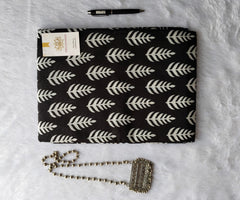 Mul Mul Soft Cotton Black Leaf print Saree
